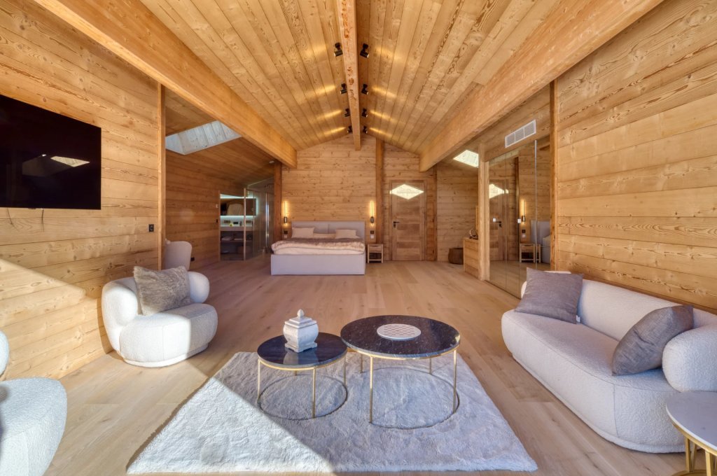 Suite parentale sous les toits avec vue montagne, chalet Auron