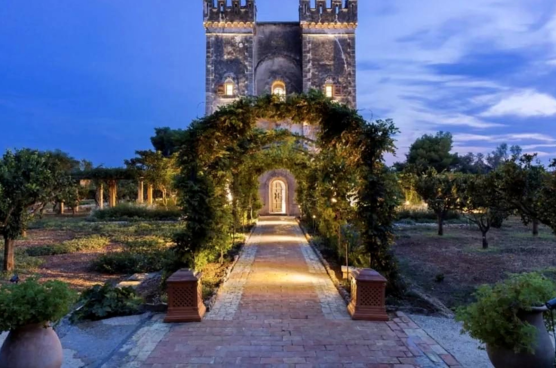 Le Grand Jardin, château privé île Sainte-Marguerite Cannes, location exclusive