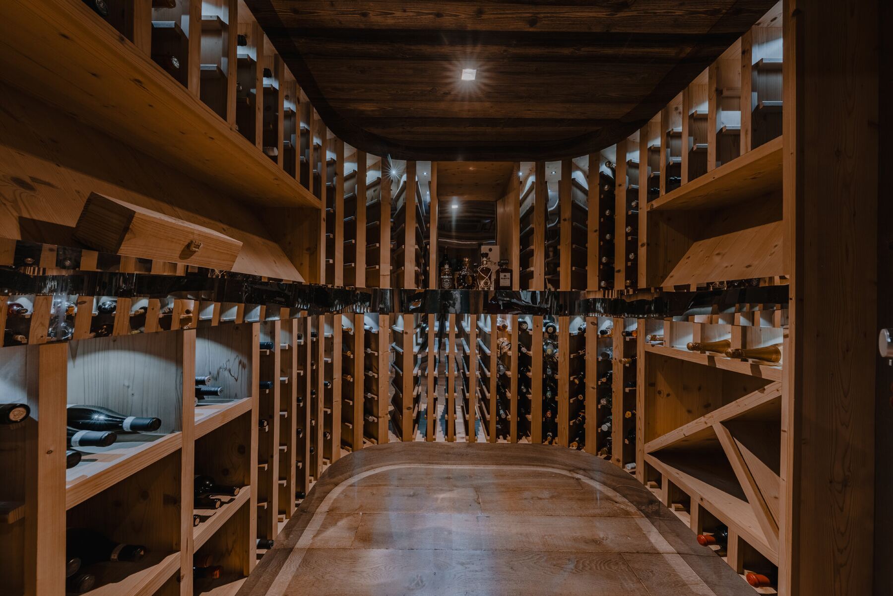 Cave à vins, chalet de luxe Megève