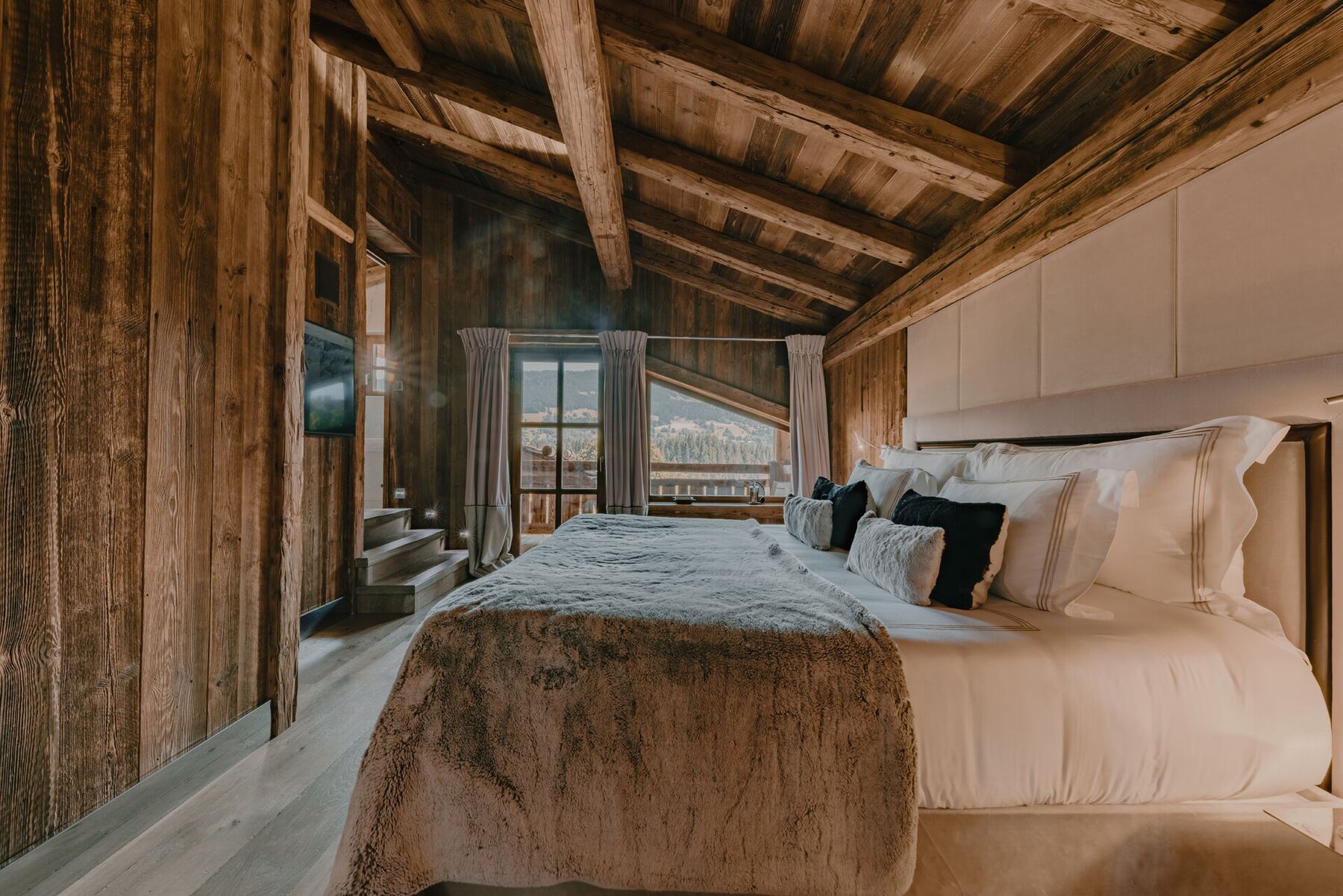 Suite parentale, chalet de luxe Megève