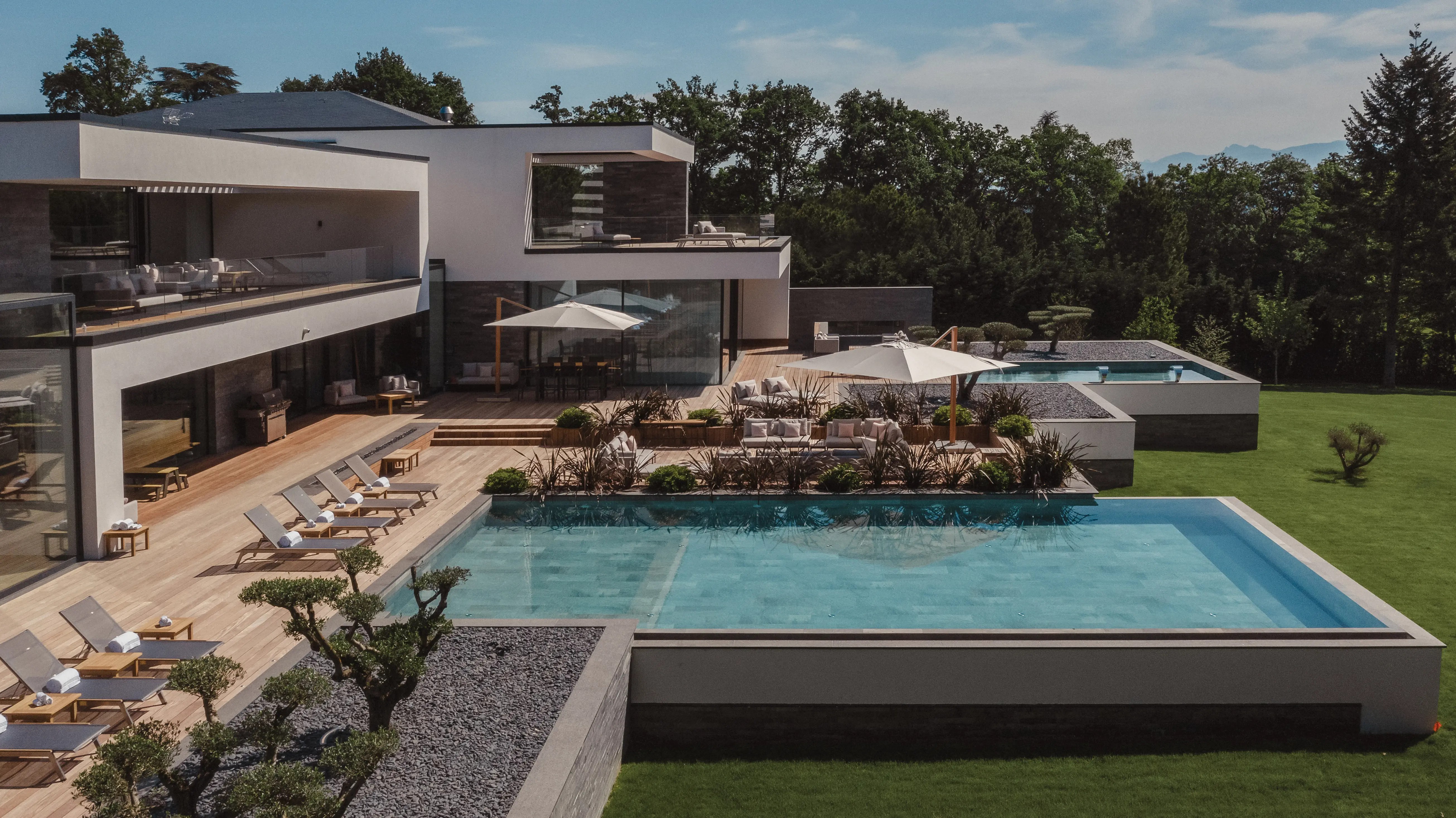 Le Lac Léman, destination LEGACY · Villa et résidence de luxe à Genève