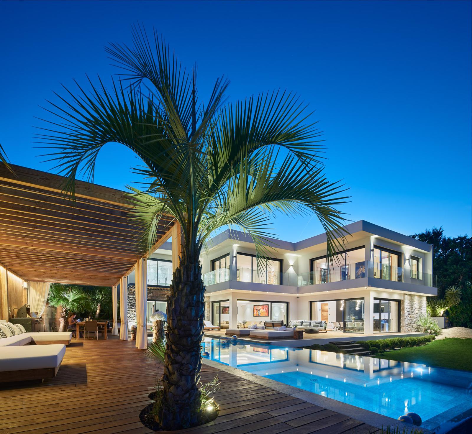 Villa Mougins, propriété d'exception sur les hauteurs de Mougins avec vue mer et collines provençales